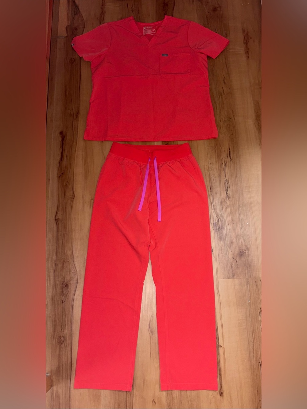 NWOT FIGS scrubs